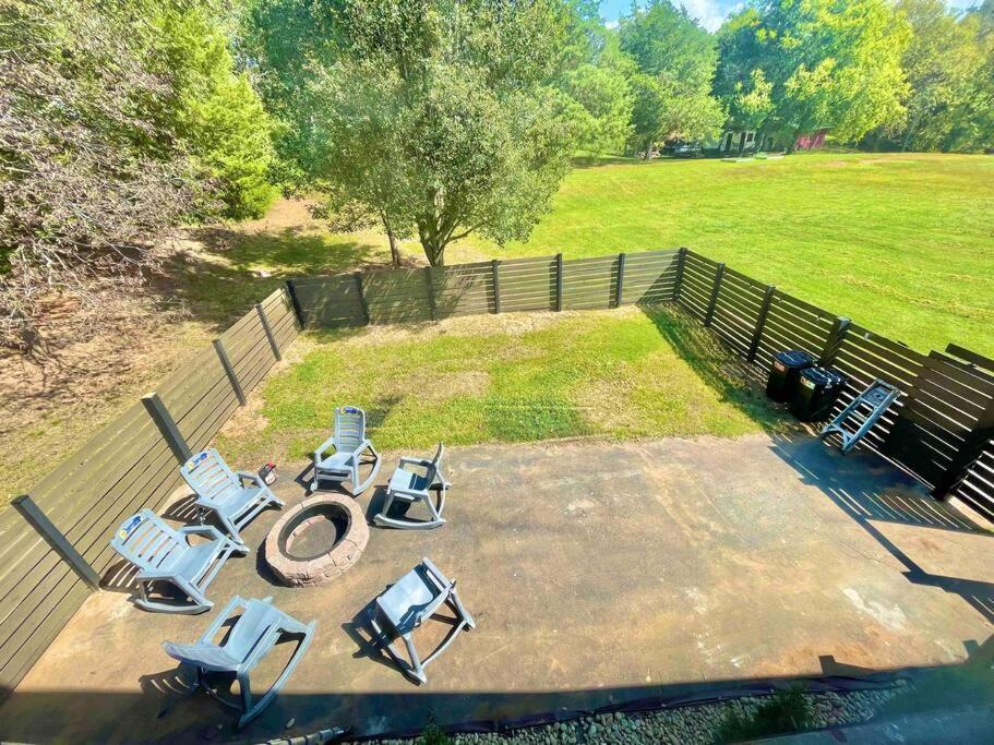 סביירוויל Modern Lake Side Nest• Hotub Fenced Yard King Beds מראה חיצוני תמונה